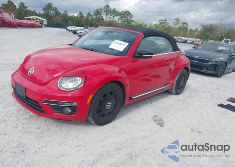 2013 Volkswagen Beetle 2.0T z USA, uszkodzony, nr VIN 3VW8S7AT1DM825656